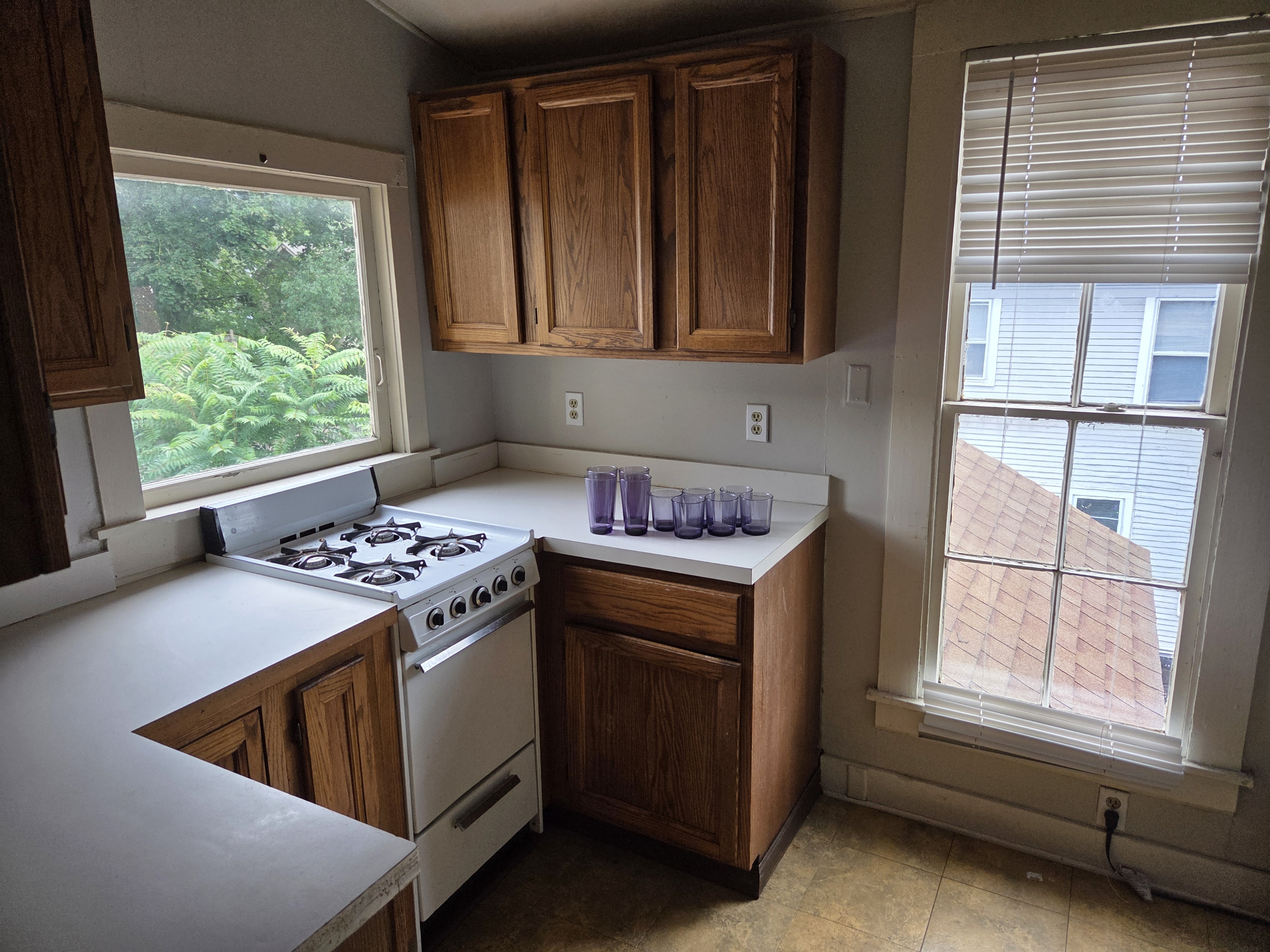 447 West Vine Street - 2E